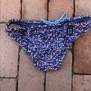 Jolyn size medium pink glitter bottom like new